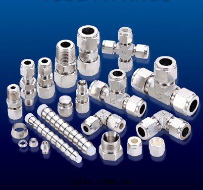 卡(kǎ)套(tào)接头(tóu)